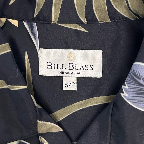 Bill Blass Men’s Hawaiian Short Sleeve Shirt - Picture 3 of 9